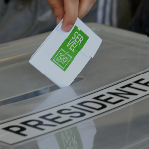 Elecciones Presidenciales 2025: chilenos en Nueva Zelanda fueron los primeros en votar