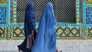 La prohibición del velo islámico en Europa: el debate que abrió España tras polémico proyecto de ley