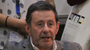 Los argumentos de De Gregorio para proponer prohibir compras de más de un millón de pesos en efectivo