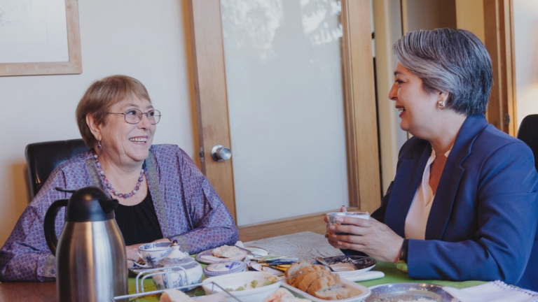 Chile Vamos y Republicanos se enfrentan por cita Bachelet-Jara y efectos en su candidatura ONU