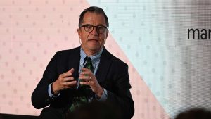 Sebastián Edwards y el modelo económico: 