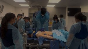 Tecnología y entrenamiento para el cuidado: Hospital del Trabajador impulsa programa de simulación clínica in situ
