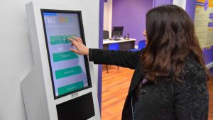 Revisa cuándo y dónde sacar la foto para tu TNE 2026