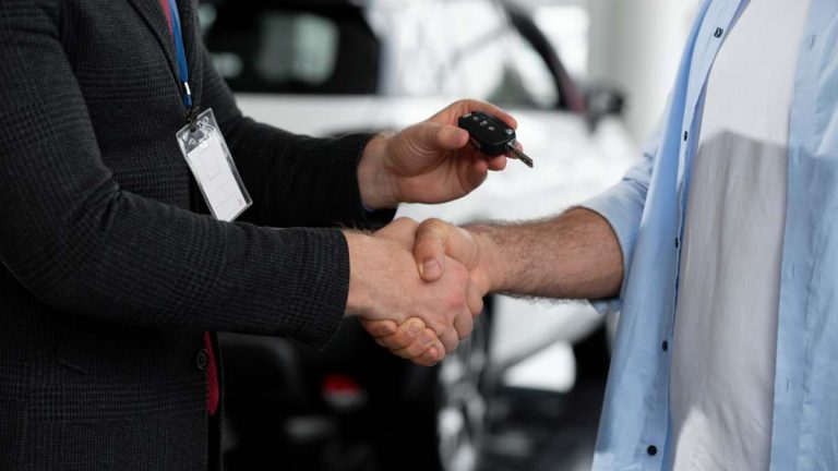 Cómo participar en la subasta electrónica que ofrece autos desde $800 mil