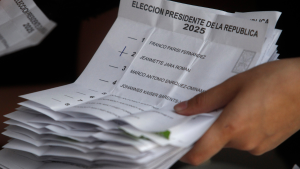 Parisi se impone en el norte y Kast en el sur: los resultados en regiones tras nuevo cómputo del Servel en Elecciones 2025