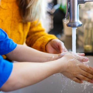 Corte de agua en la RM: revisa las comunas que estarán sin suministro durante 12 horas este martes