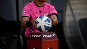 El conflicto entre los árbitros y la ANFP que pone en suspenso la fecha 27 de la Liga de Primera y la definición del Ascenso