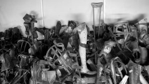 Los objetos de la polémica subasta de sobrevivientes del Holocausto que fue cancelada