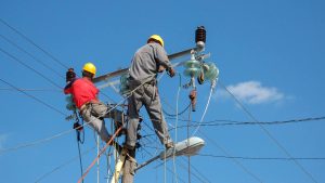 Enel anuncia cortes de luz que afectarán a 12 comunas de la RM este 19 de noviembre