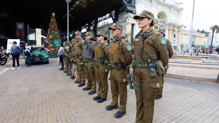 Preocupación por robos: despliegan más de dos mil carabineros por Plan Navidad Segura