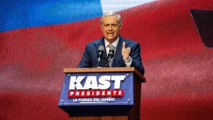 ¿Quieres trabajar en el gobierno de Kast? Abren postulaciones para ministerios, subsecretarías y servicios públicos