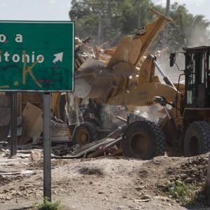 ¿Cómo nació el campamento El Trébol en Melipilla cuyo desalojo comenzó hoy?