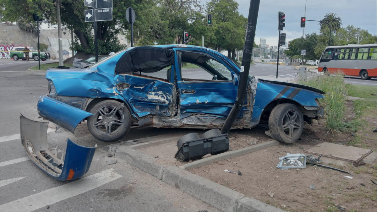 Accidentes de tránsito dejan un muerto y seis heridos en Chile