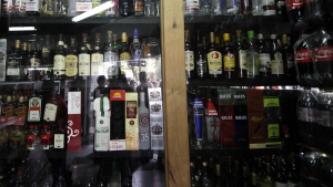 Senda destaca baja en consumo de alcohol y marihuana, pero alerta por alza en uso de tranquilizantes