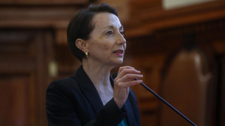 Los hitos en la carrera de Gloria Ana Chevesich, la primera presidenta de la Corte Suprema