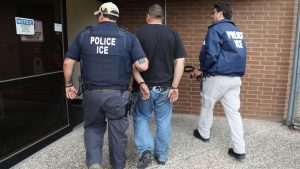 Chile es uno de los países latinoamericanos con menores deportados de Estados Unidos: 224 en 10 meses