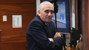 Ex director de PDI Héctor Espinosa es condenado a 17 años de cárcel por delitos económicos