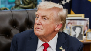 Trump asegura que atacó una 