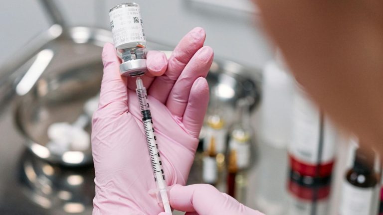 Estados Unidos dejará de recomendar vacunas contra la hepatitis B a todos los recién nacidos