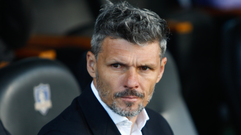 ¿Fernando Ortiz continúa en Colo Colo? Comienza la poda en el Cacique de cara a la temporada 2026