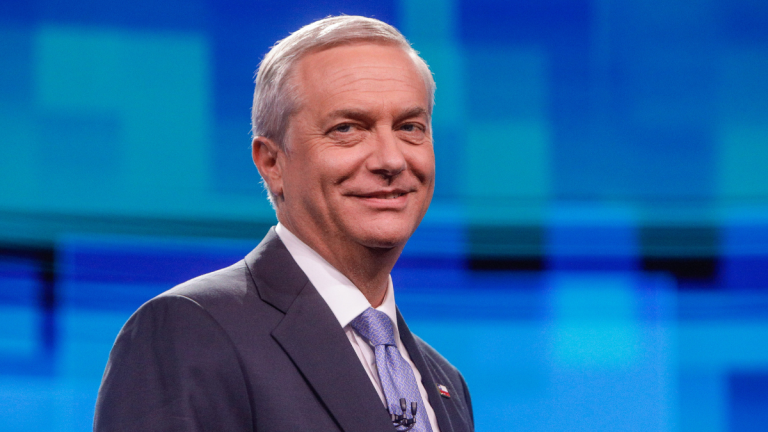 Los cuestionamientos de hijos de víctima de Krassnoff a Kast por no descartar indulto: 