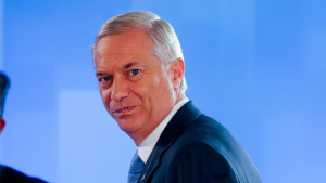 Kast asegura que “jamás indultaría a algún abusador de niños”, pero se abre a analizar casos de enfermos terminales