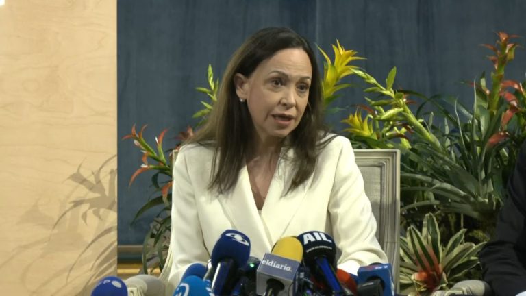 La travesía de la opositora a Maduro: cómo María Corina Machado logró salir de Venezuela para llegar a Oslo