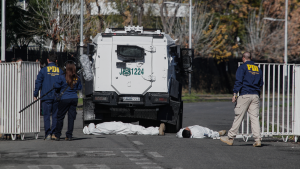 Hinchas muertos en Estadio Monumental: arresto domiciliario para dos carabineros formalizados