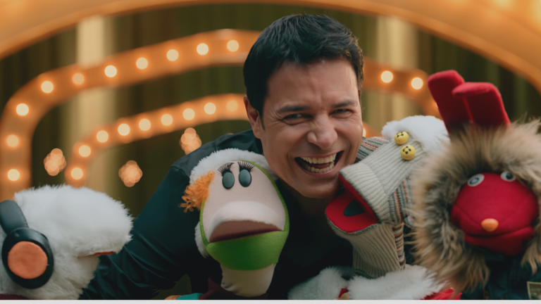 Falabella, Chayanne y 31 Minutos: la Navidad no se compra, se habita