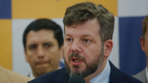 Johannes Kaiser responde a Chile Vamos por líneas rojas: 