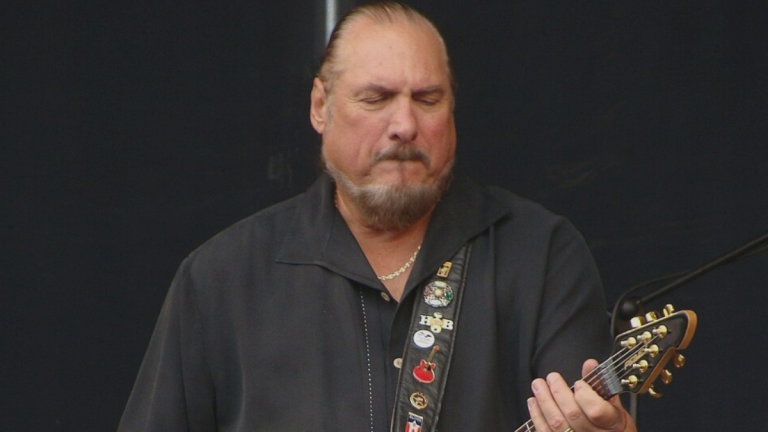 Murió Steve Cropper, coautor de “(Sitting On) The Dock of the Bay” y leyenda del soul