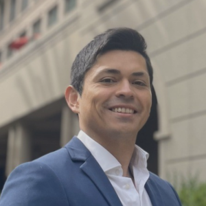 La trastienda de la venta de ComunidadFeliz: ocho meses de negociaciones y 