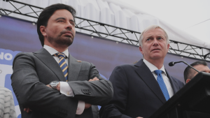 Kast abre nuevo flanco por La Moneda tras defender a Carter y no revelar detalles de recorte de USD 6.000 millones