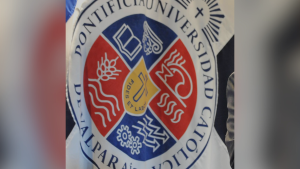 Tras amenaza de tiroteo en la PUCV: qué es la Red 764 y por qué despierta inquietud en varios países