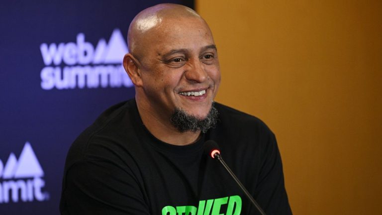 Los motivos por los que Roberto Carlos fue hospitalizado en Brasil