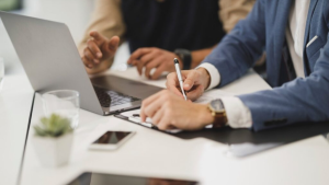 Estas son las 10 carreras más saturadas en Chile