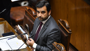 RN pide la renuncia del ministro Gajardo y director de Gendarmería tras nuevo error en liberación de reo