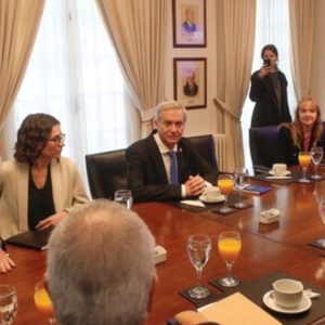 Empresarios celebran la victoria de Kast: 