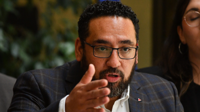 Exministro Cataldo (PC) pone en duda efectividad de 