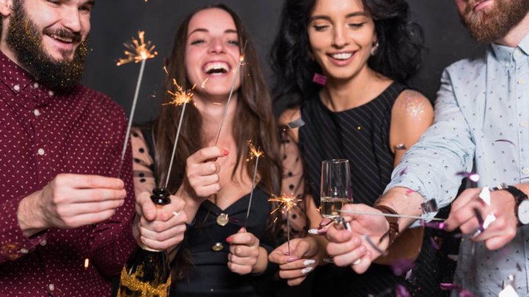 Dónde celebrar Año Nuevo 2026: conoce los precios de las mejores fiestas en Santiago
