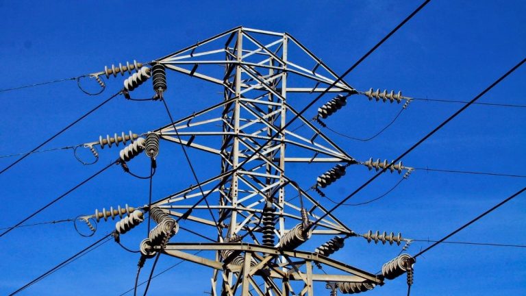 Cambios en el Coordinador Eléctrico: director ejecutivo presenta renuncia al cargo