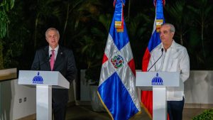 Kast refuerza agenda de comercio y migración en visita a República Dominicana