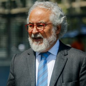 Tribunal rechaza cambio de arresto domiciliario de Luis Hermosilla por subsistir peligro de fuga