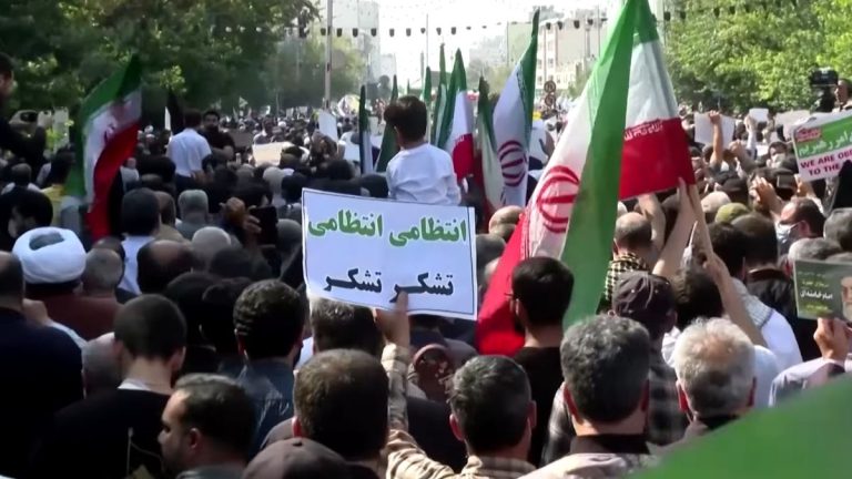 Trump amenazó con acudir 