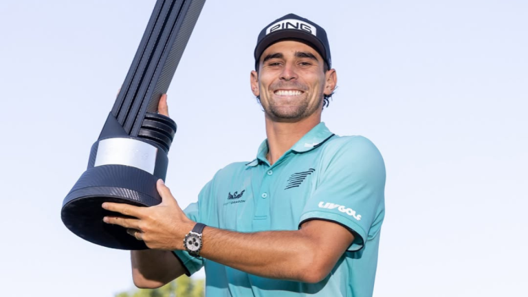 Sonríe Joaquín Niemann: es elegido como Mejor Jugador de LIV Golf y es el único chileno entre los 100 deportistas mejor pagados del mundo
