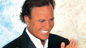 La defensa de Julio Iglesias tras denuncias por agresión sexual: 