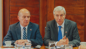 Cifras económicas récord y con el respaldo de Kast: el auspicioso aterrizaje de Jorge Quiroz en Hacienda