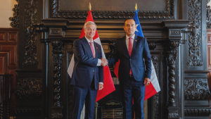 El portazo de Perú a propuesta de corredor humanitario de Kast: 