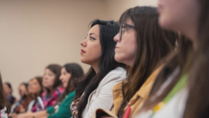 Transversalidad y experiencia: claves para un Ministerio de la Mujer eficaz