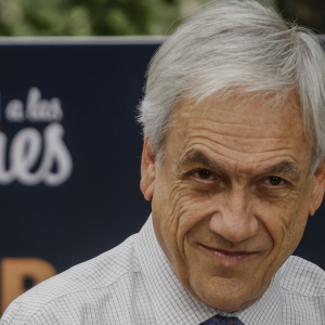 La indicación que postergó para marzo el despacho del proyecto que autoriza monumento de Piñera